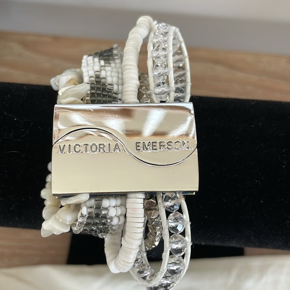 Victoria Emerson 5 Strand Twisted Stack Bracelet - Picture 4 of 5